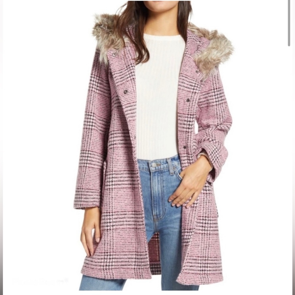BB Dakota by Steve Madden Hooded Coat Pink Plaid Houndstooth Size Medium Fur